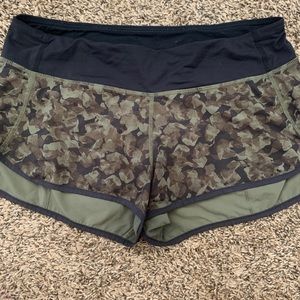 Lululemon Speed shorts size 8